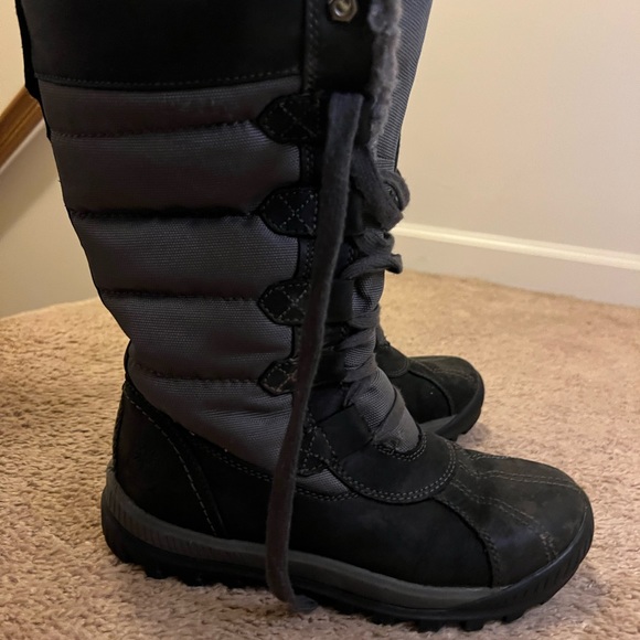 Timberland women’s snow boots - Picture 6 of 12